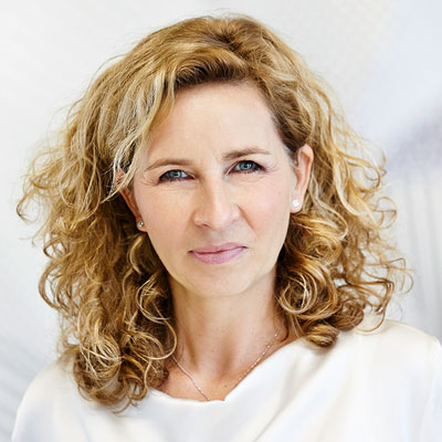 Marianne Dölz